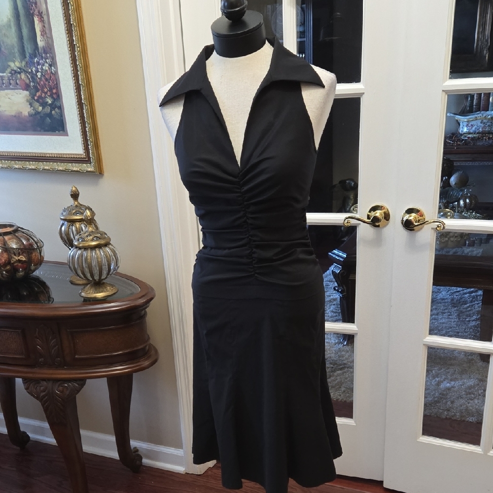 Adrianna Papell Black Sleeveless Dress Ruched Front Collar VNeck Fit&Flare 4 EUC